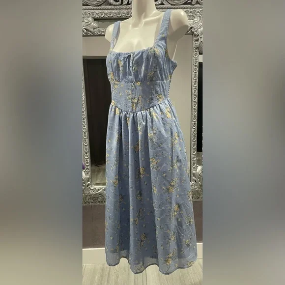 Jessica Simpson Floral Milkmaid Midi Dress - Picture 5 of 11